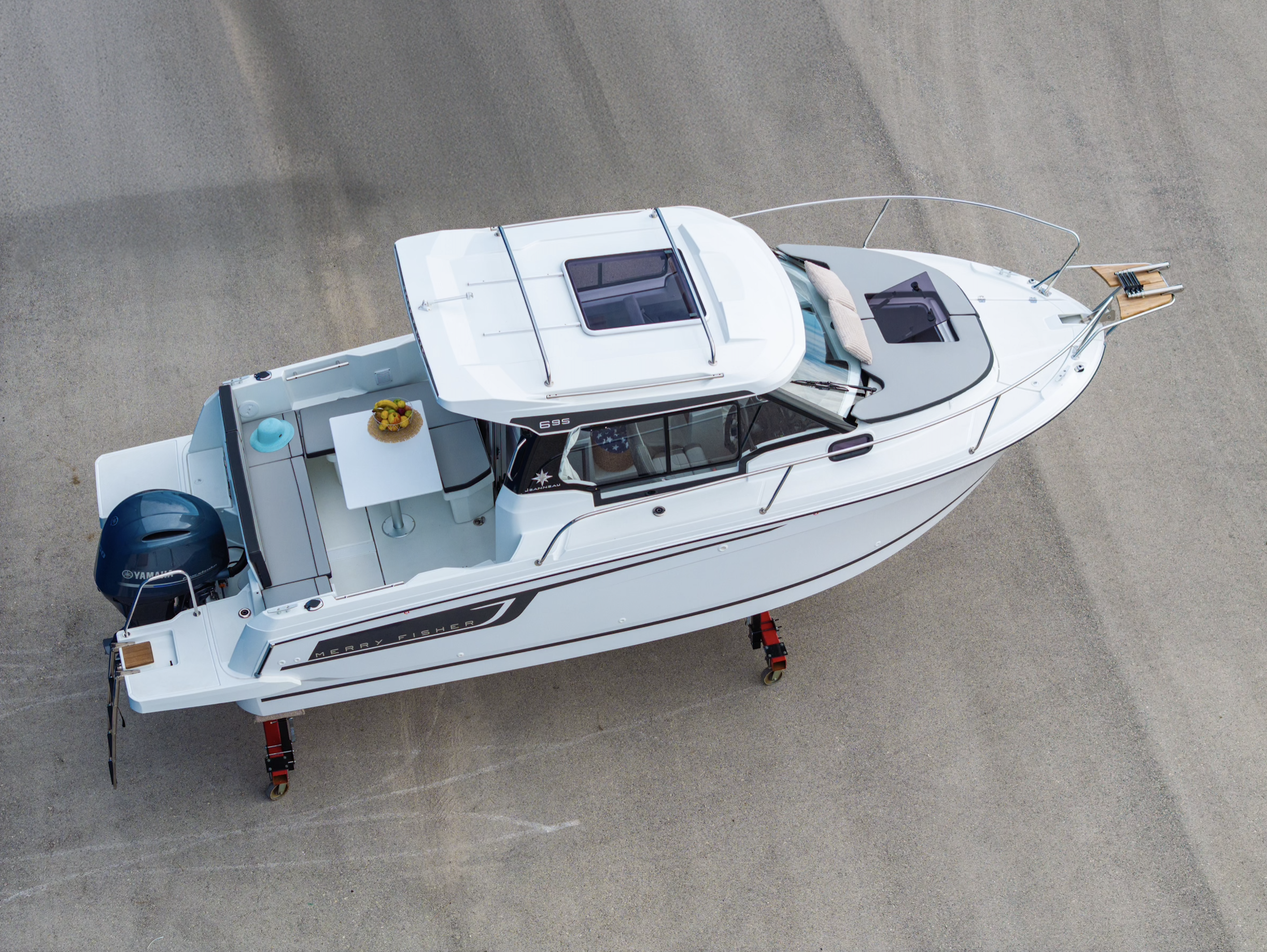 JEANNEAU MERRY FISHER 695 SERIE 2